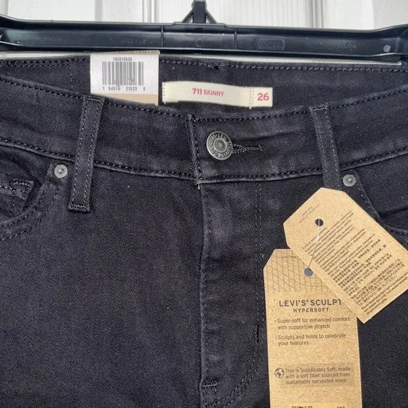 Women’s Levi’s black 711 skinny distressed fit jeans - Picture 7 of 12